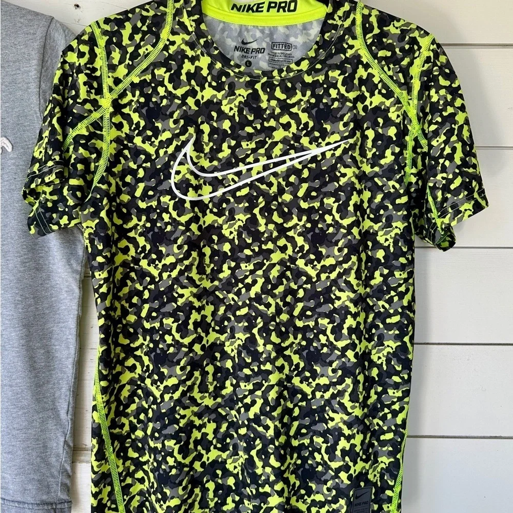 BOYS SHORT SLEEVE SHIRTS, SET/2, ABERCROMBIE KIDS AND NIKE PRO, SIZE L